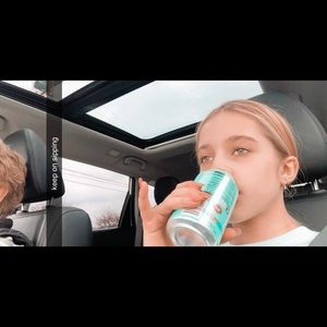 Meet your Posher, Reagan